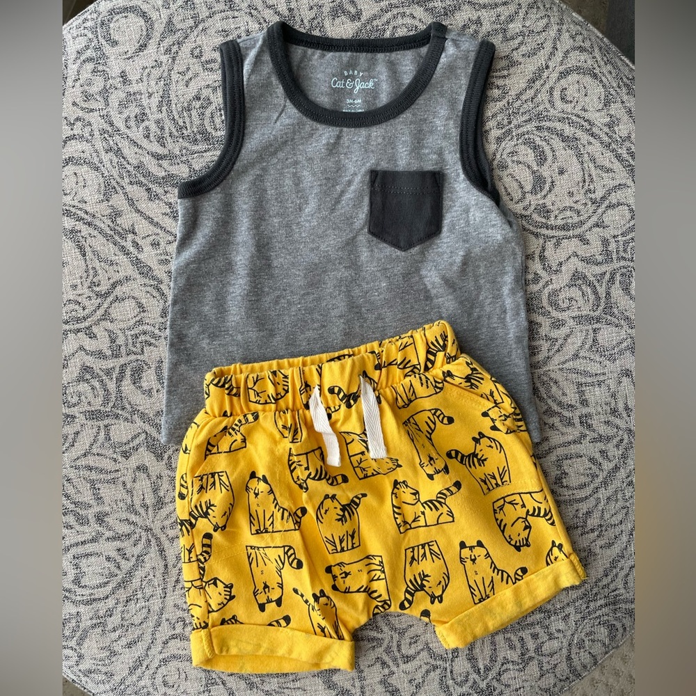 NWOT Cat & Jack Baby Shorts & Tank Set 3-6m